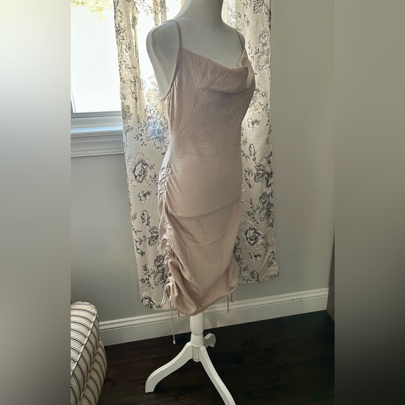 By Together Women’s Chic Beige Midi Dress Size S - Picture 5 of 5